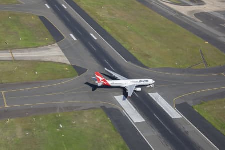 Aerial Image of QANTAS JET KINGSFORD SMITH AIRPORT