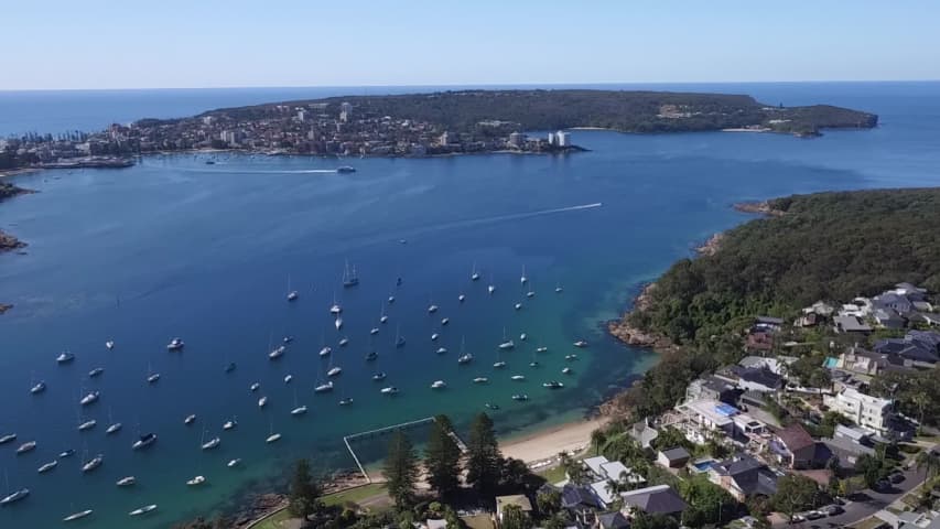 Aerial Image of FORTY BASKETS TO MANLY