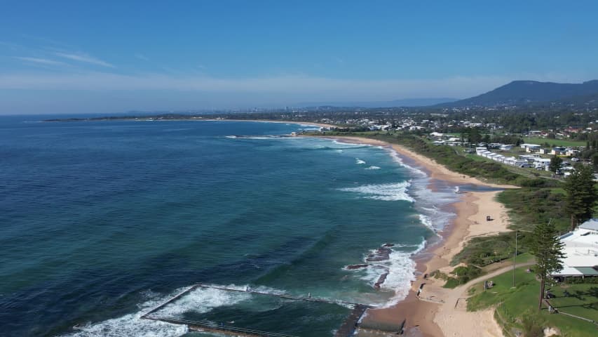 Aerial Image of BULLI BEACH LOOKING SOUTH