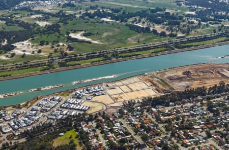 Aerial Image of CHAMPION LAKES