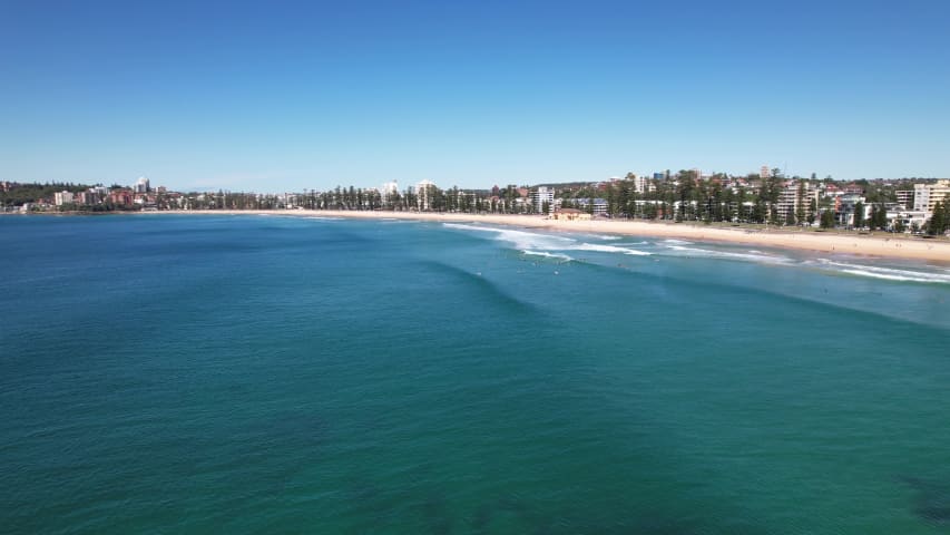 Aerial Image of MANLY BEACH SWELL