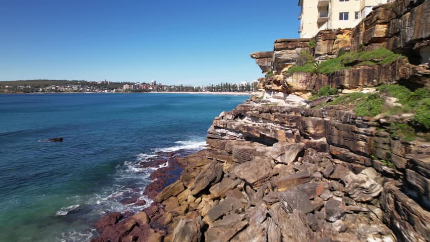 Aerial Image of QUEENSCLIFF HEADLAND TO MANLY