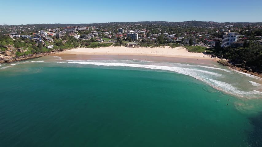 Aerial Image of FRESHWATER SURF