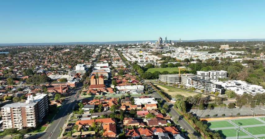 Aerial Image of CAMBRIDGE