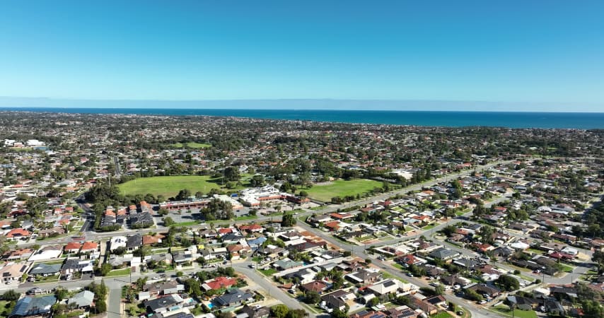 Aerial Image of HEATHRIDGE