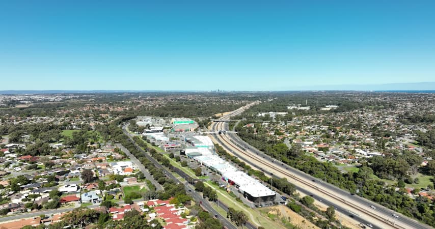 Aerial Image of EDGEWATER
