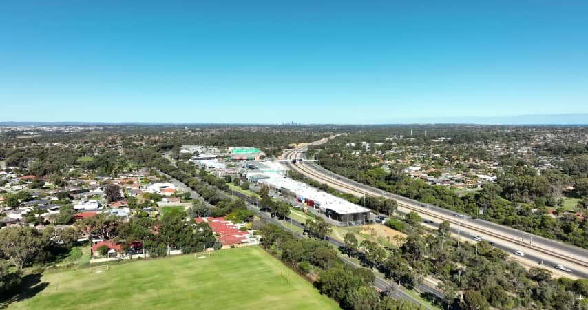 Aerial Image of EDGEWATER