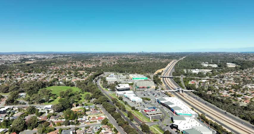 Aerial Image of EDGEWATER