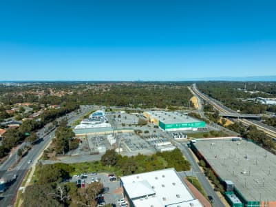 Aerial Image of EDGEWATER