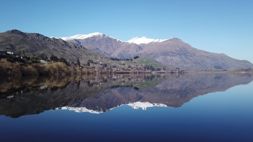Aerial Image of LAKE HAYES MORNING