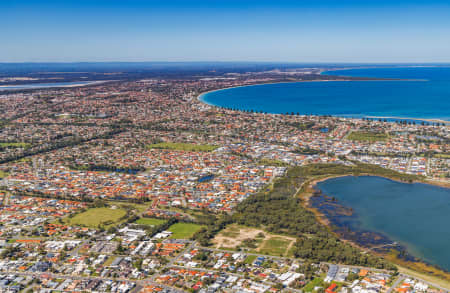 Aerial Image of ROCKINGHAM