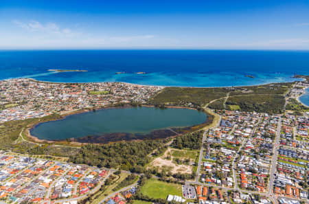 Aerial Image of ROCKINGHAM