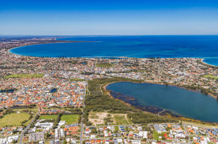 Aerial Image of ROCKINGHAM