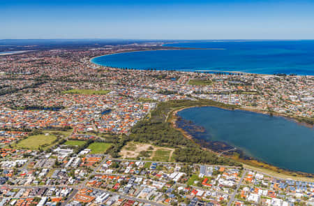 Aerial Image of ROCKINGHAM