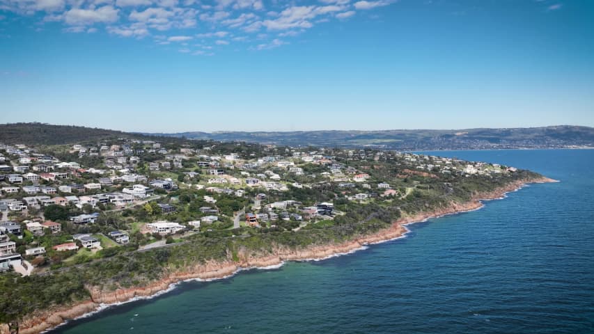 Aerial Image of MT MARTHA WATERFRONT HOMES ON PORT PHILLIP BAY.MP4