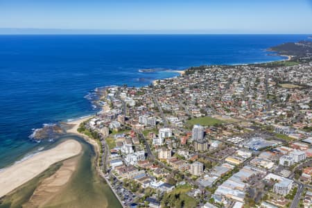 Aerial Image of THE ENTRANCE