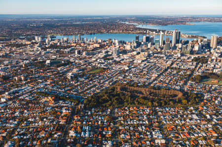 Aerial Image of HYDE PARK SUNRISE