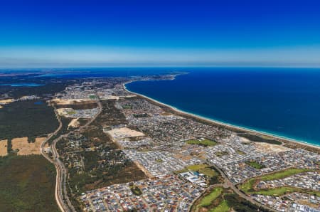 Aerial Image of GOLDEN BAY