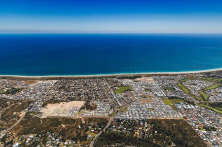 Aerial Image of GOLDEN BAY