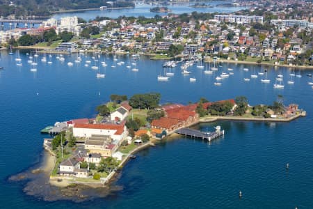 Aerial Image of SPECTACLE ISLAND