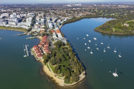 Aerial Image of GREENS POINT MORTLAKE