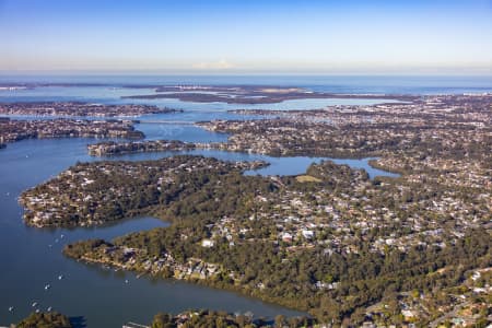Aerial Image of OYSTER BAY