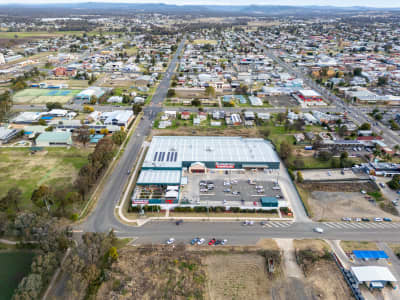 Aerial Image of WARWICK