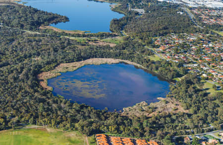 Aerial Image of NORTH LAKE