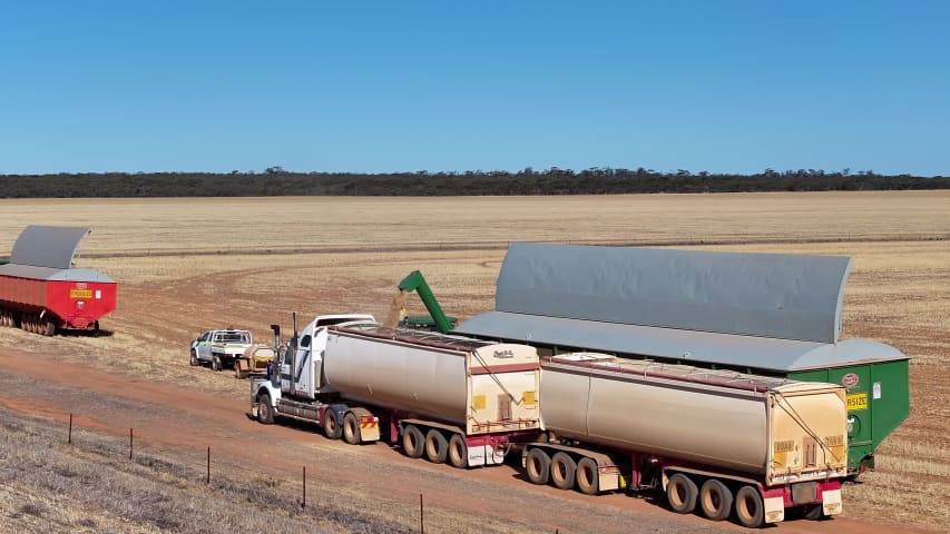 Aerial Image of MERREDIN