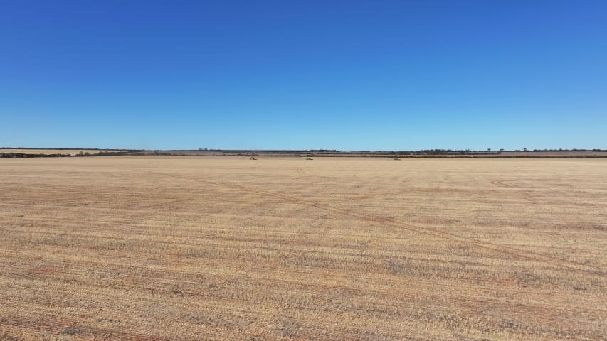 Aerial Image of MERREDIN