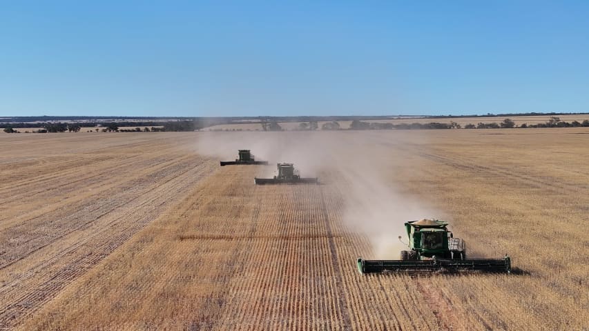 Aerial Image of MERREDIN