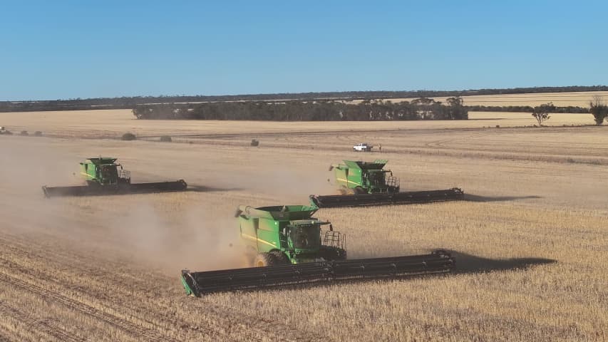 Aerial Image of MERREDIN