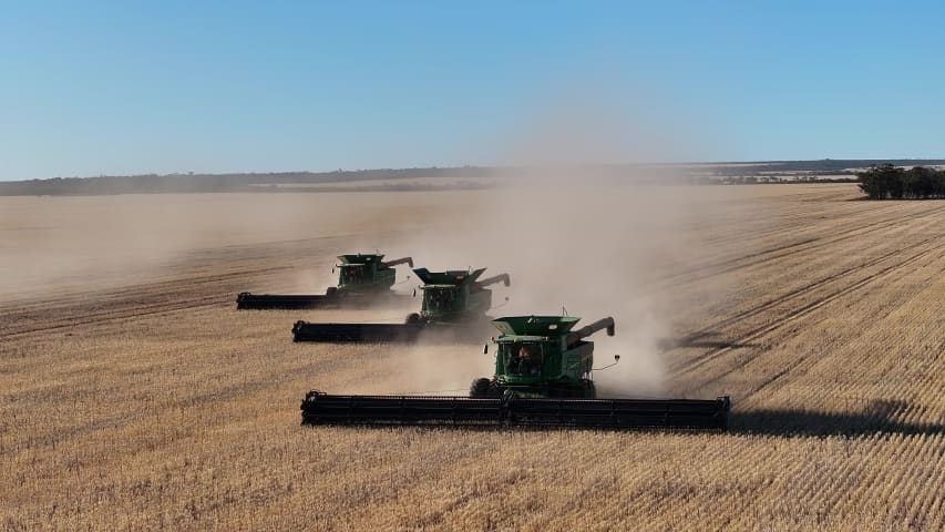 Aerial Image of MERREDIN