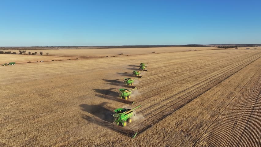 Aerial Image of MERREDIN
