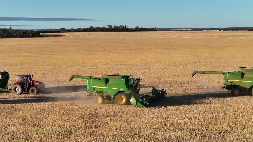 Aerial Image of MERREDIN