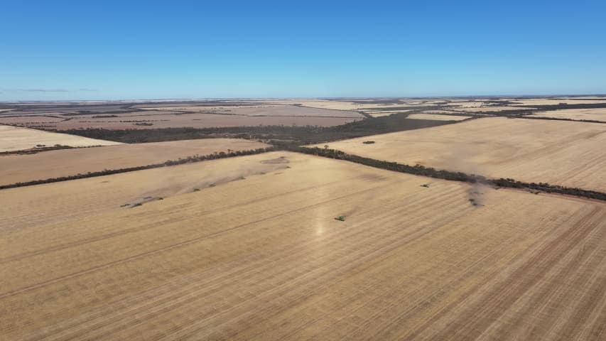 Aerial Image of MERREDIN