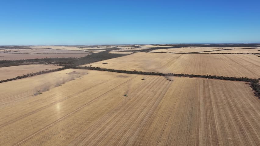 Aerial Image of MERREDIN