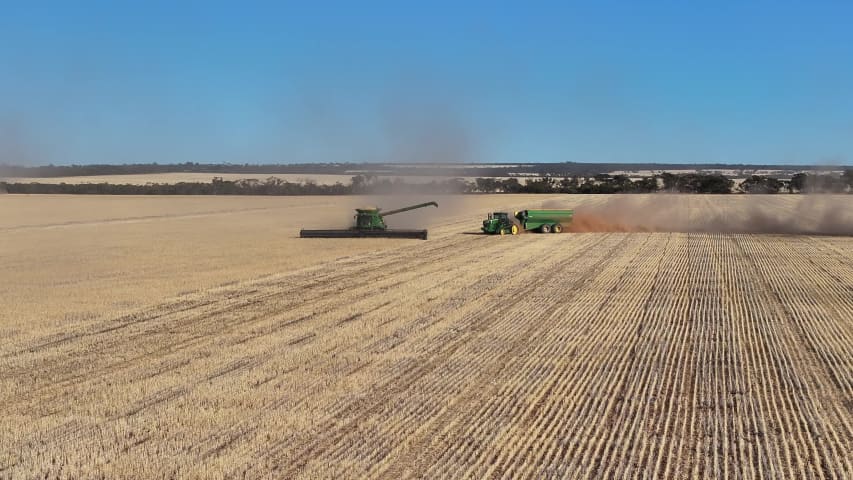 Aerial Image of MERREDIN
