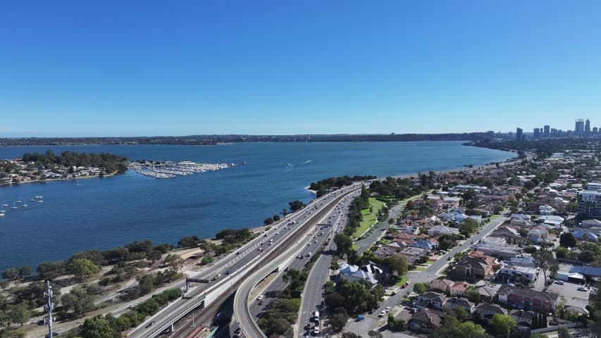 Aerial Image of COMO AND SWAN RIVER