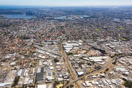 Aerial Image of WELSHPOOL TOWARDS PERTH CBD
