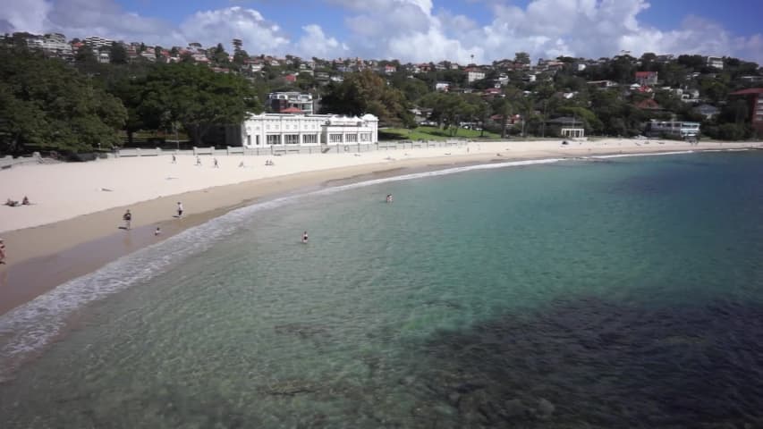 Aerial Image of BATHERS PAVILION MOSMAN