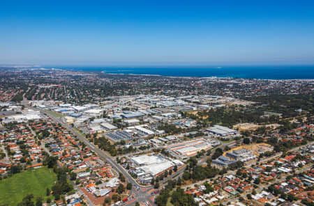 Aerial Image of PALMYRA LOOKING SOUTH