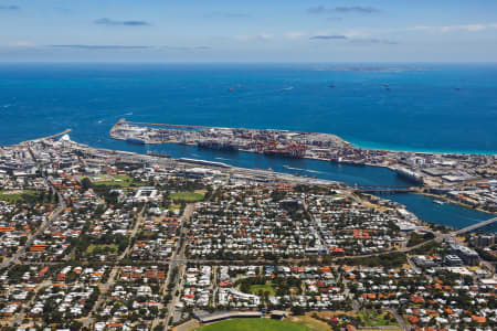 Aerial Image of FREMANTLE LOOKING WEST