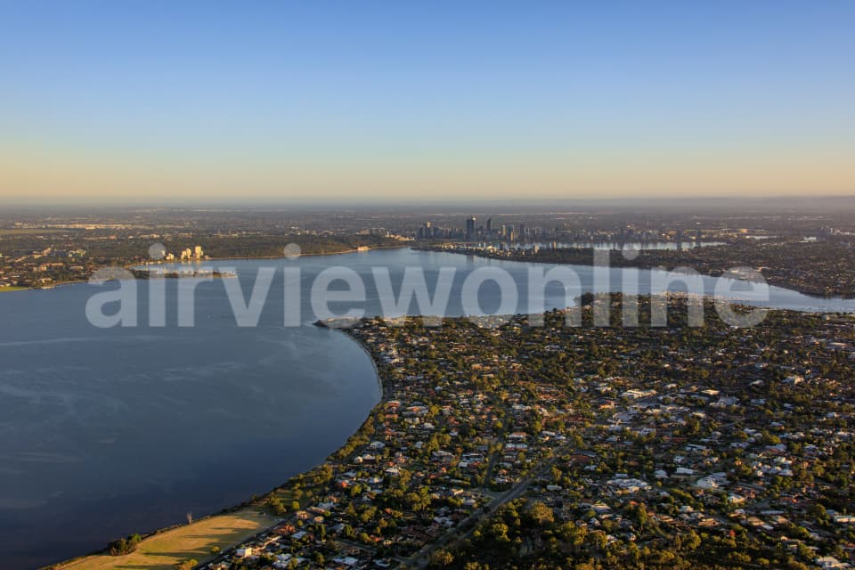 Aerial Image of Applecross to Perth CBD