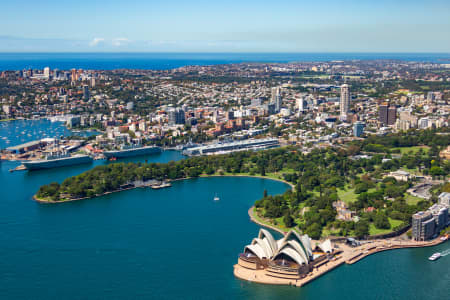 Aerial Image of OPERA HOUSE TO POTTS POINT