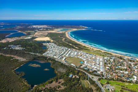 Aerial Image of GREENHILLS BEACH