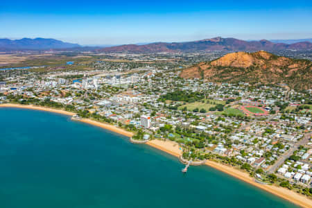 Aerial Image of TOWNSVILLE, NORTH WARD AND BELIGAN GARDENS