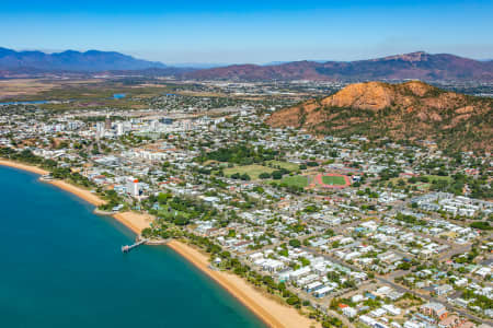 Aerial Image of TOWNSVILLE, NORTH WARD AND BELIGAN GARDENS