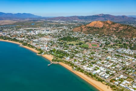 Aerial Image of TOWNSVILLE, NORTH WARD AND BELIGAN GARDENS