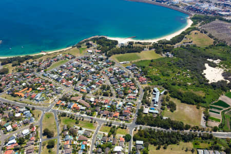 Aerial Image of PHILLIP BAY AND LITTLE BAY